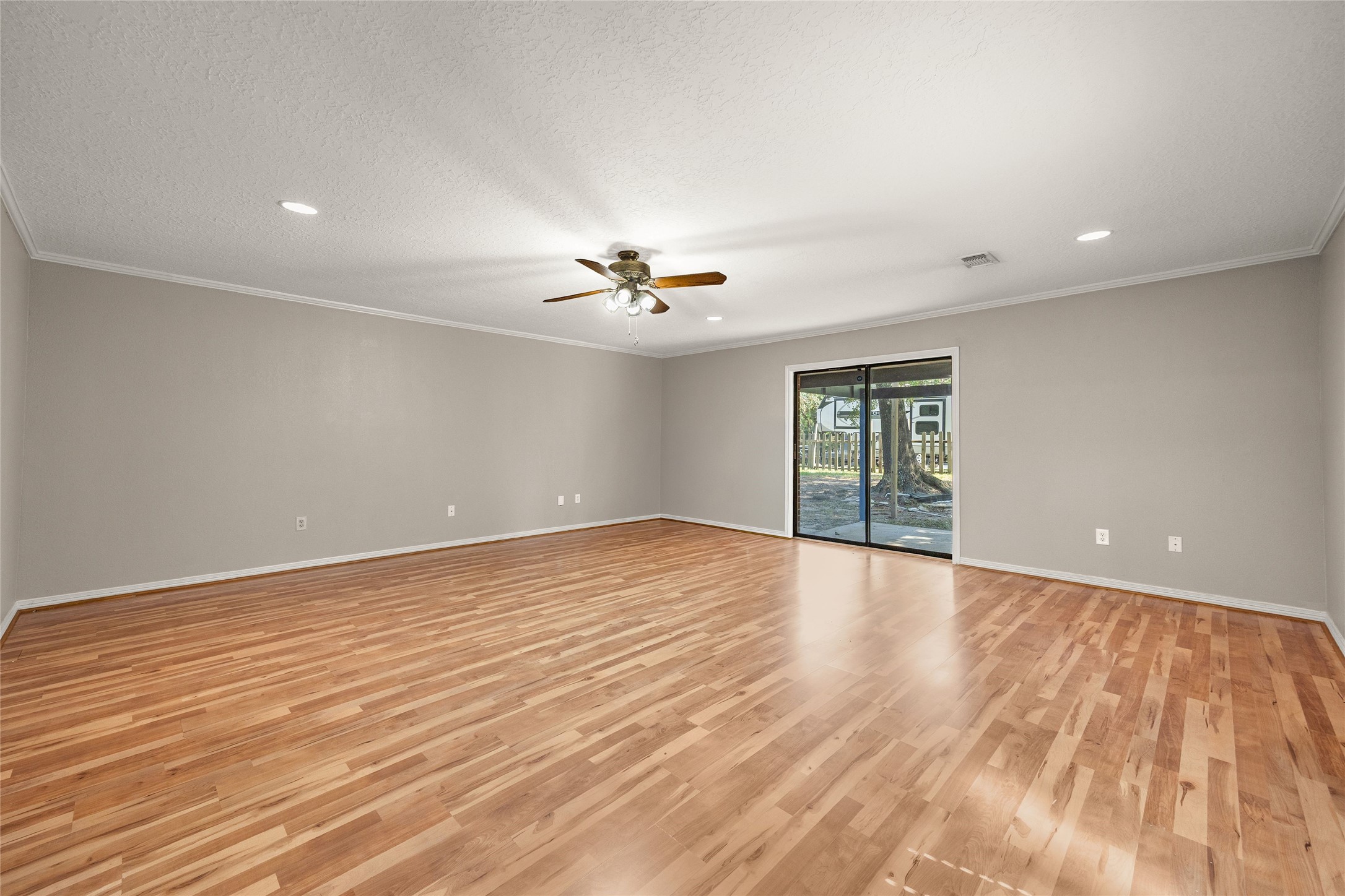 3103 Spring Stuebner Road Spring, TX 77389 - Photo 14 of 27 Gallery Image 14