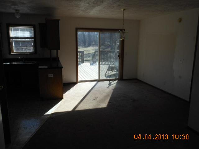 55124 Oak Road South Bend, IN 46628 - Photo 11 of 27 Gallery Image 11