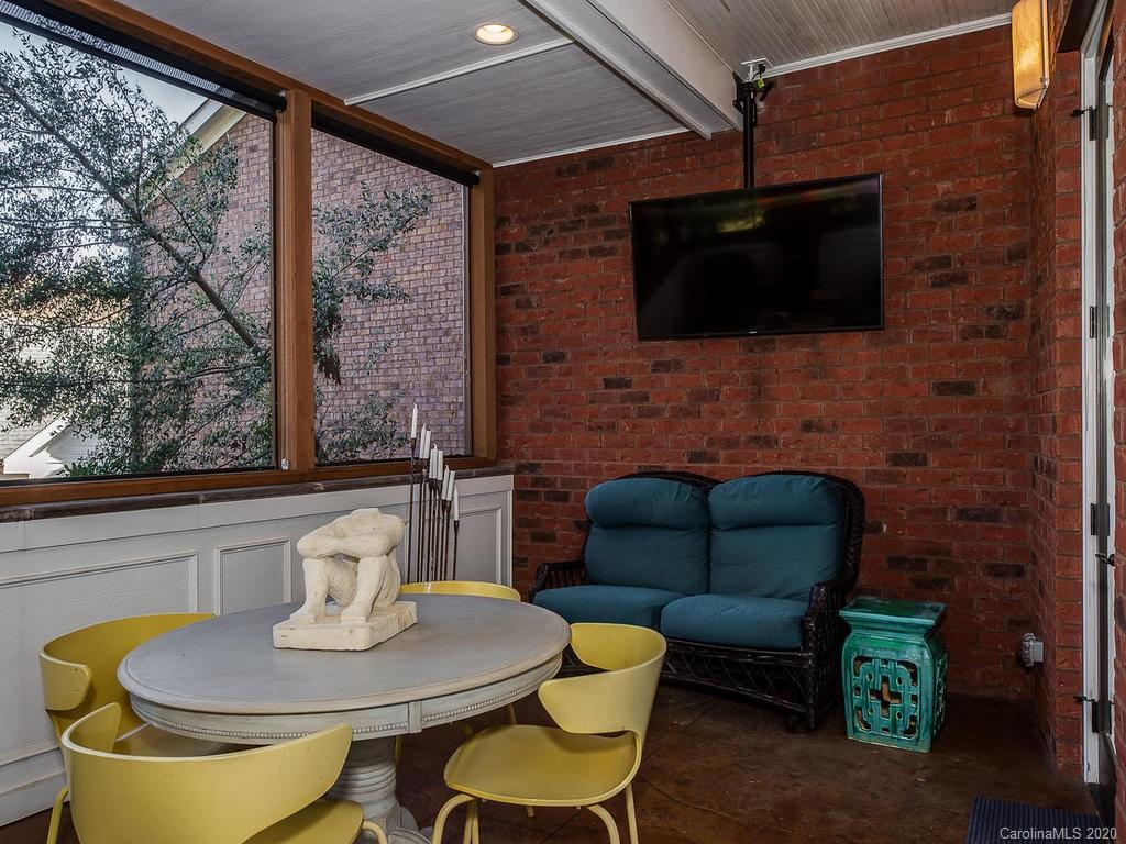 2015 Queens Road West Charlotte, NC 28207 - Photo 6 of 31 Gallery Image 6