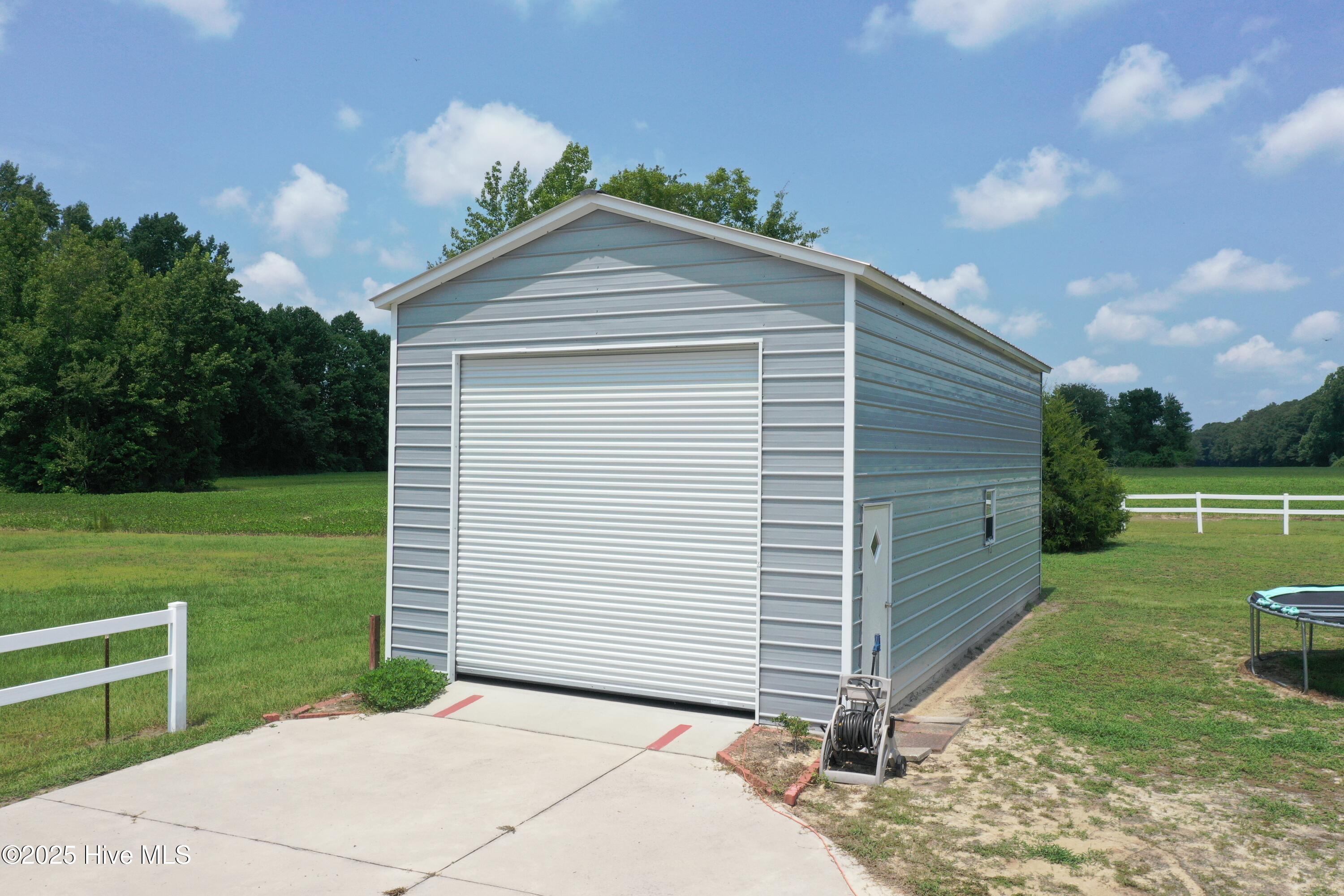 1212 South Creek Road Orrum, NC 28369 - Photo 47 of 58 21-1