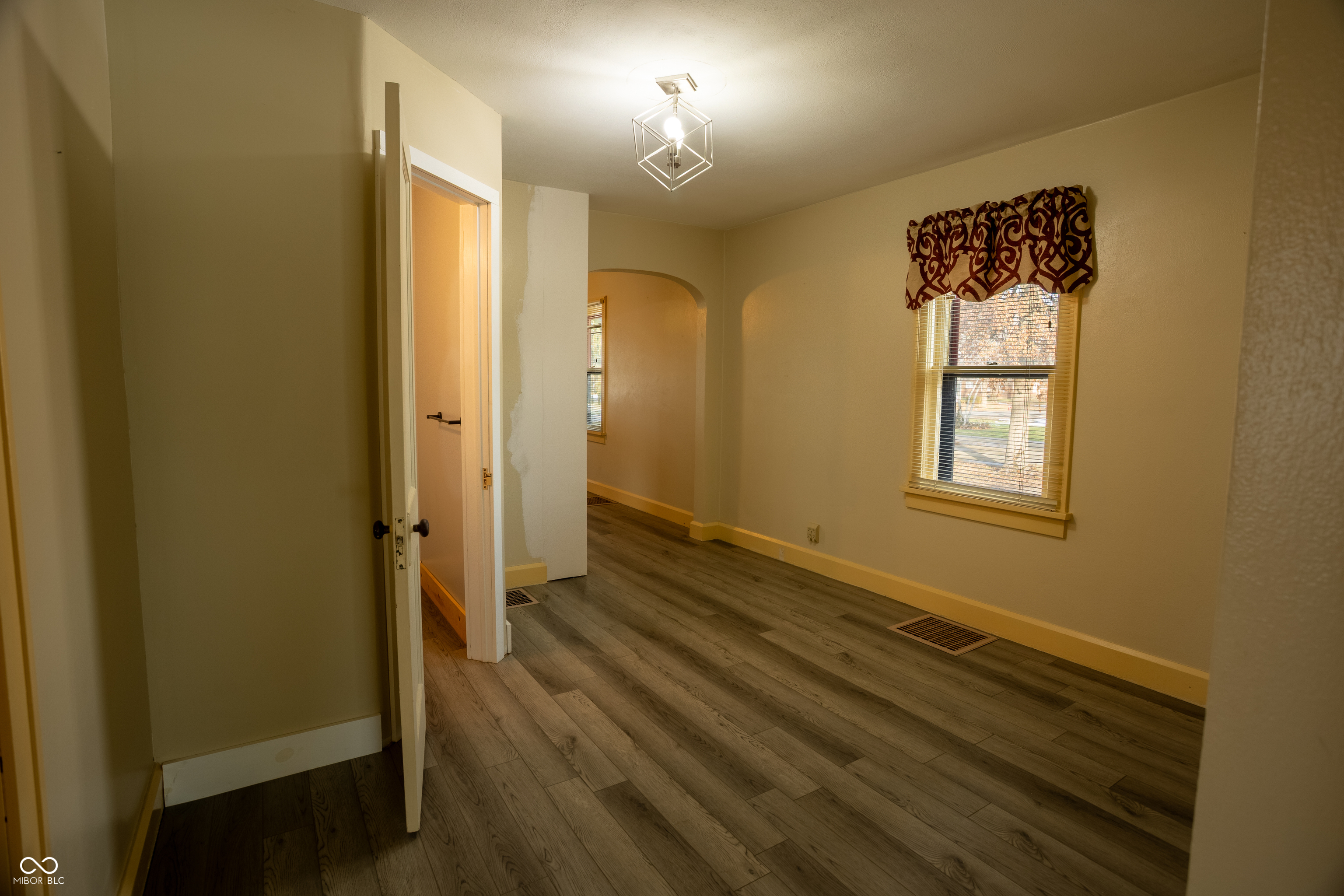 2405 East 38th Street Anderson, IN 46013 - Photo 14 of 41