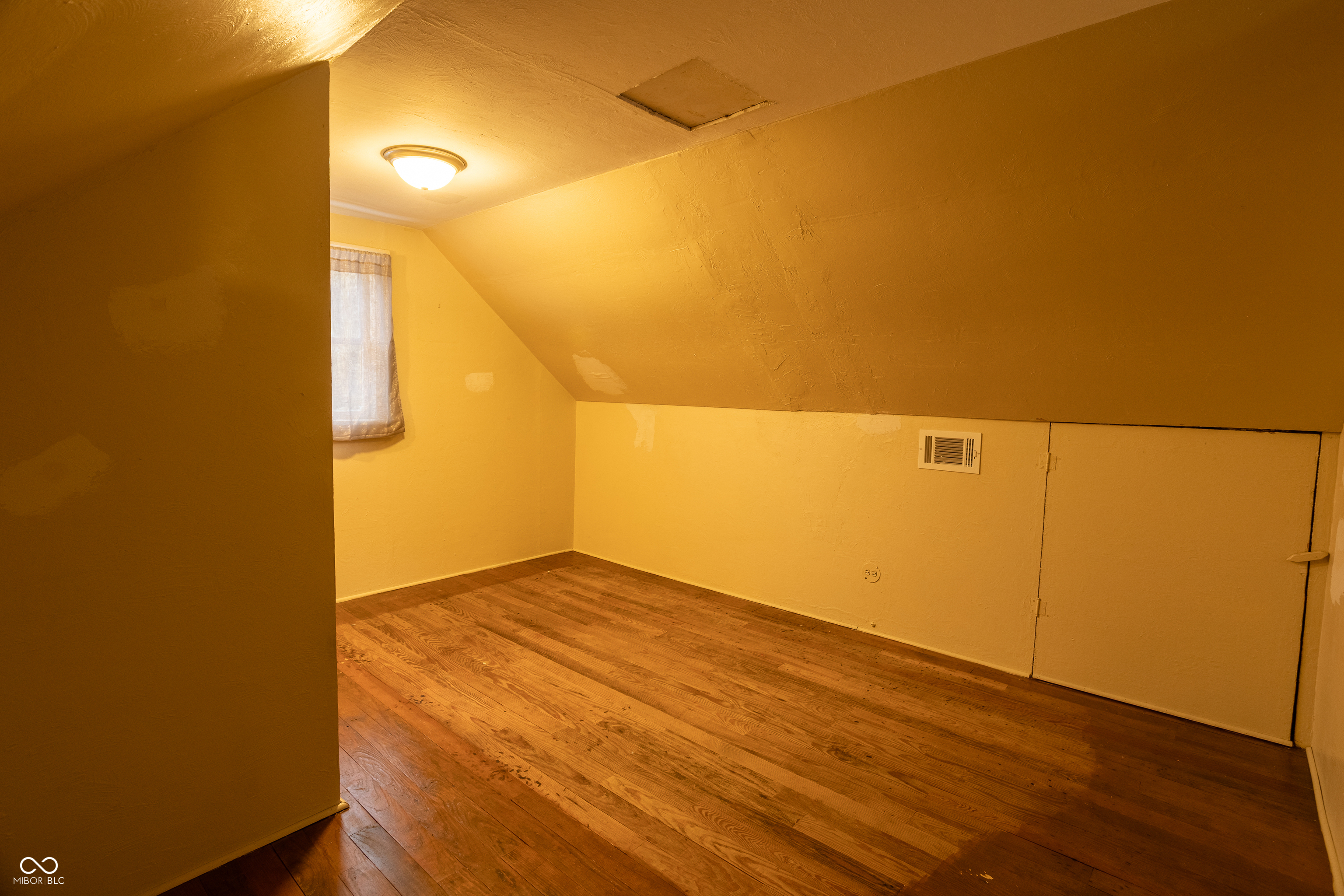 2405 East 38th Street Anderson, IN 46013 - Photo 26 of 41