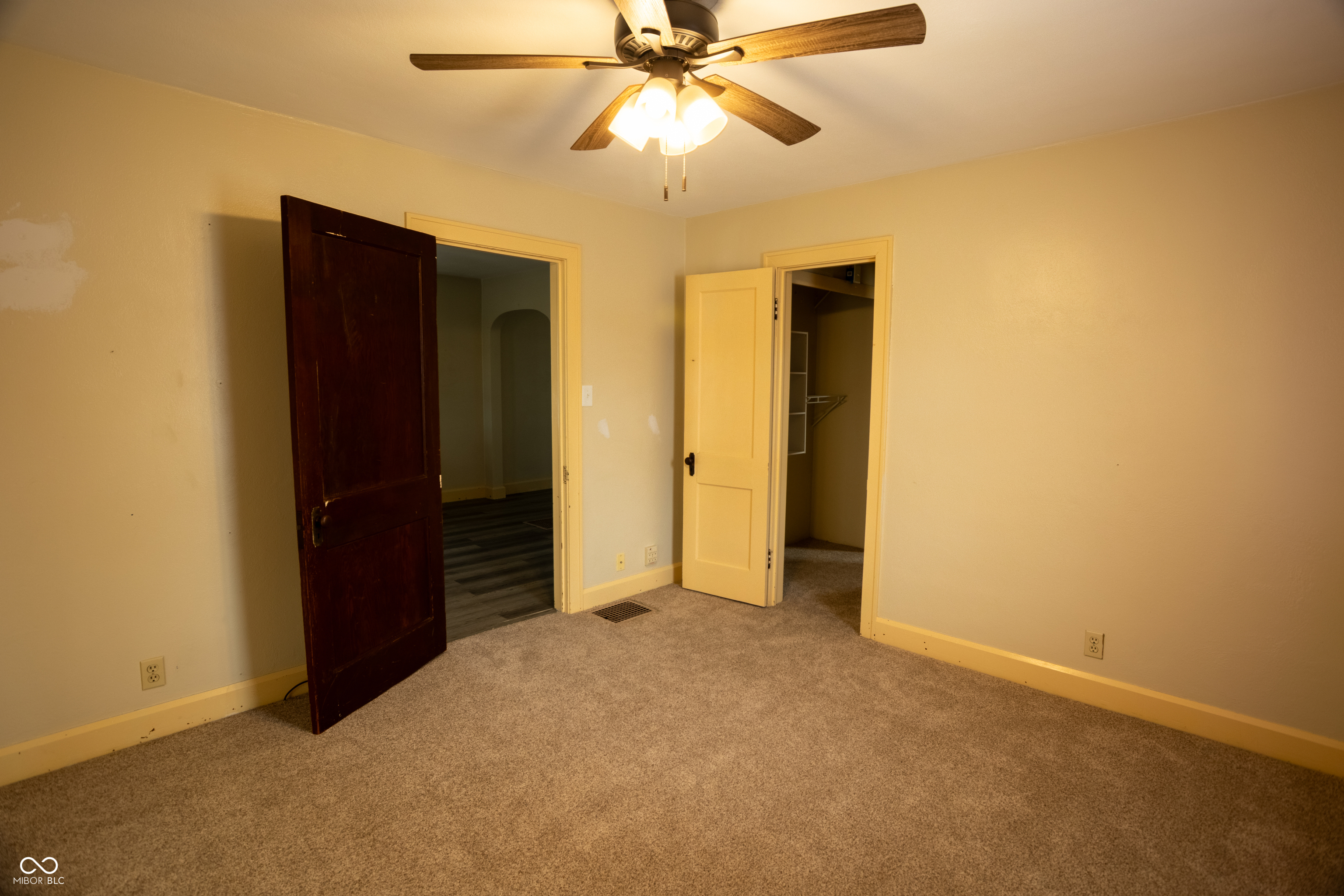 2405 East 38th Street Anderson, IN 46013 - Photo 27 of 41