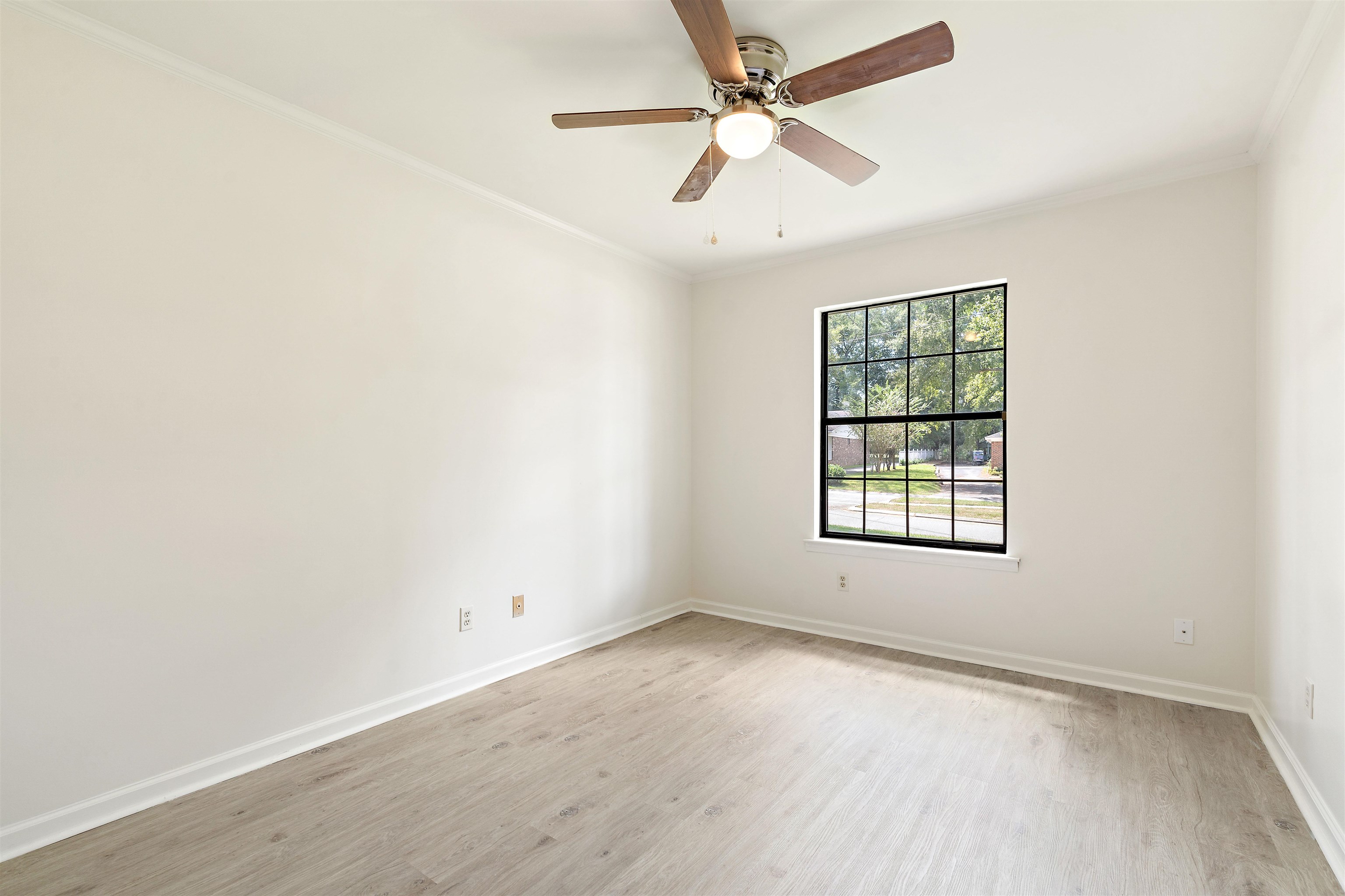 520 Ridgewood Drive Daphne, AL 36526 - Photo 23 of 35