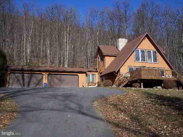 227E Pleasant View Road Halifax, PA 17032 - Photo 1 of 12