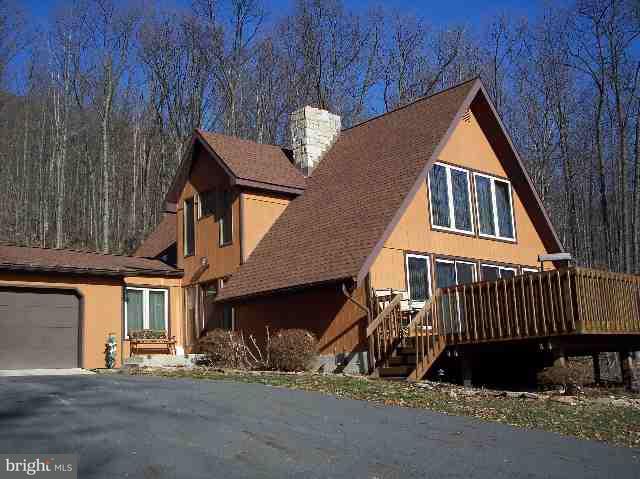227E Pleasant View Road Halifax, PA 17032 - Photo 2 of 12