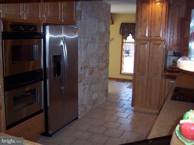 227E Pleasant View Road Halifax, PA 17032 - Photo 5 of 12