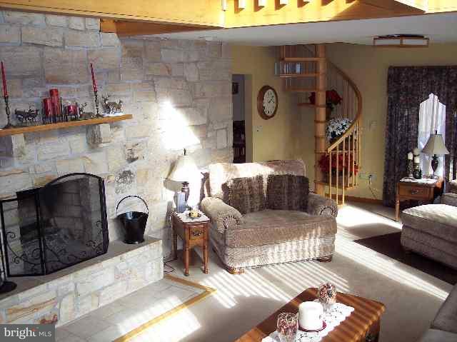227E Pleasant View Road Halifax, PA 17032 - Photo 6 of 12