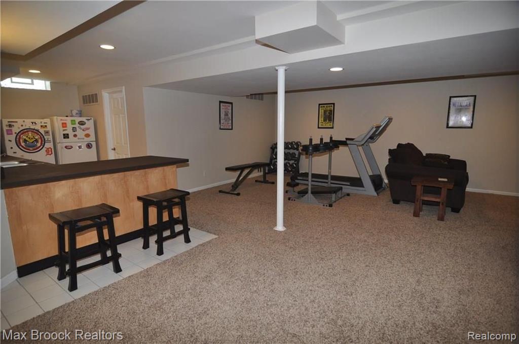 699 Twin Oaks Court Rochester Hills, MI 48307 - Photo 36 of 65