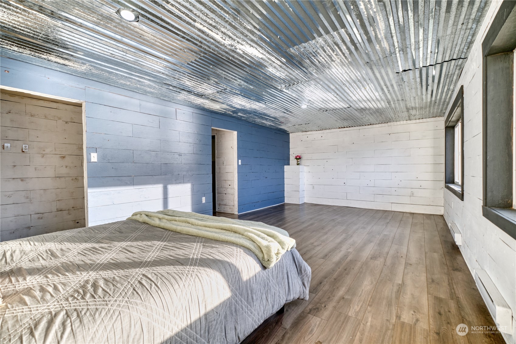 395 West Bluff Road Point Roberts, WA 98281 - Photo 13 of 38