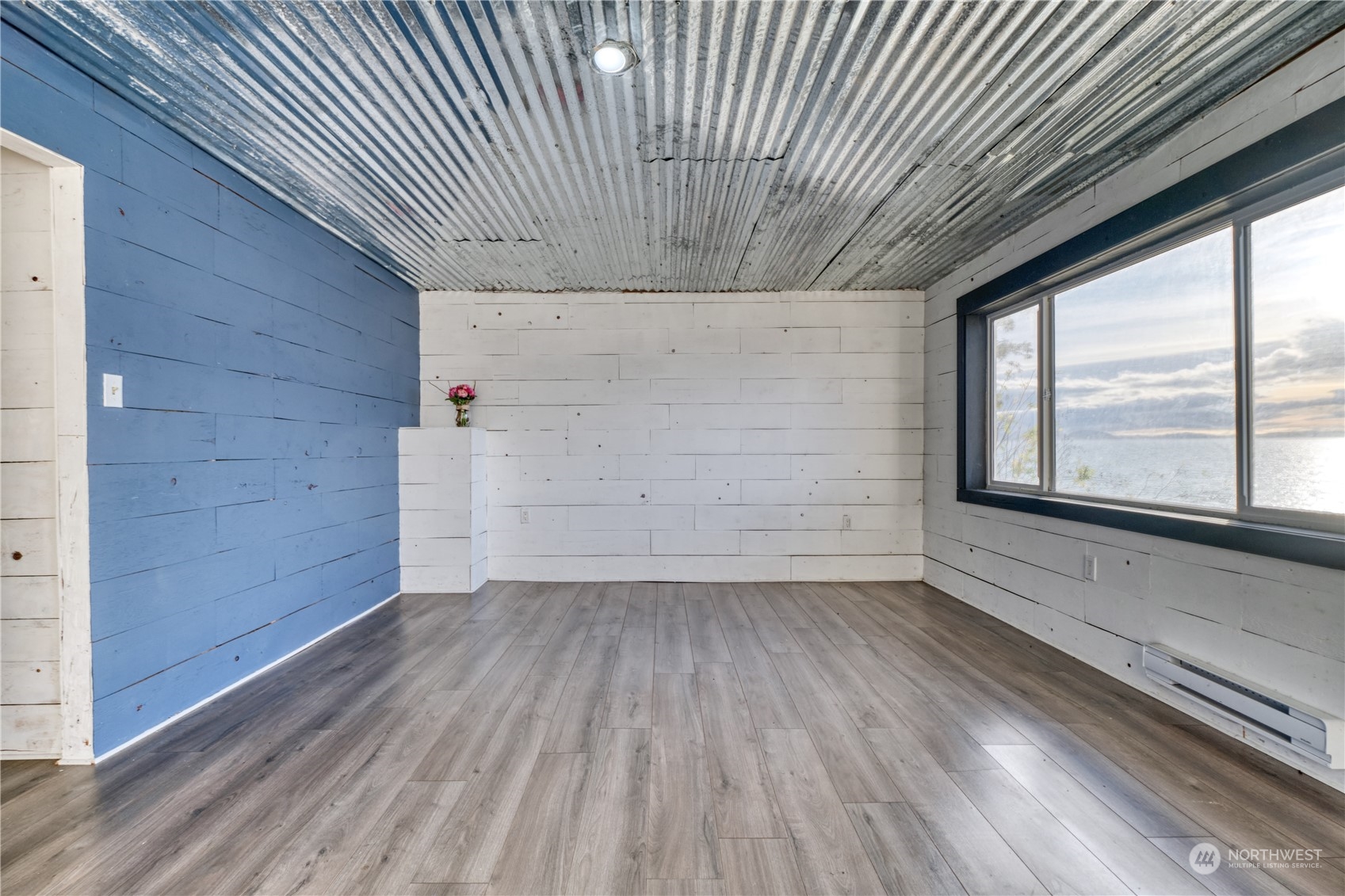 395 West Bluff Road Point Roberts, WA 98281 - Photo 15 of 38