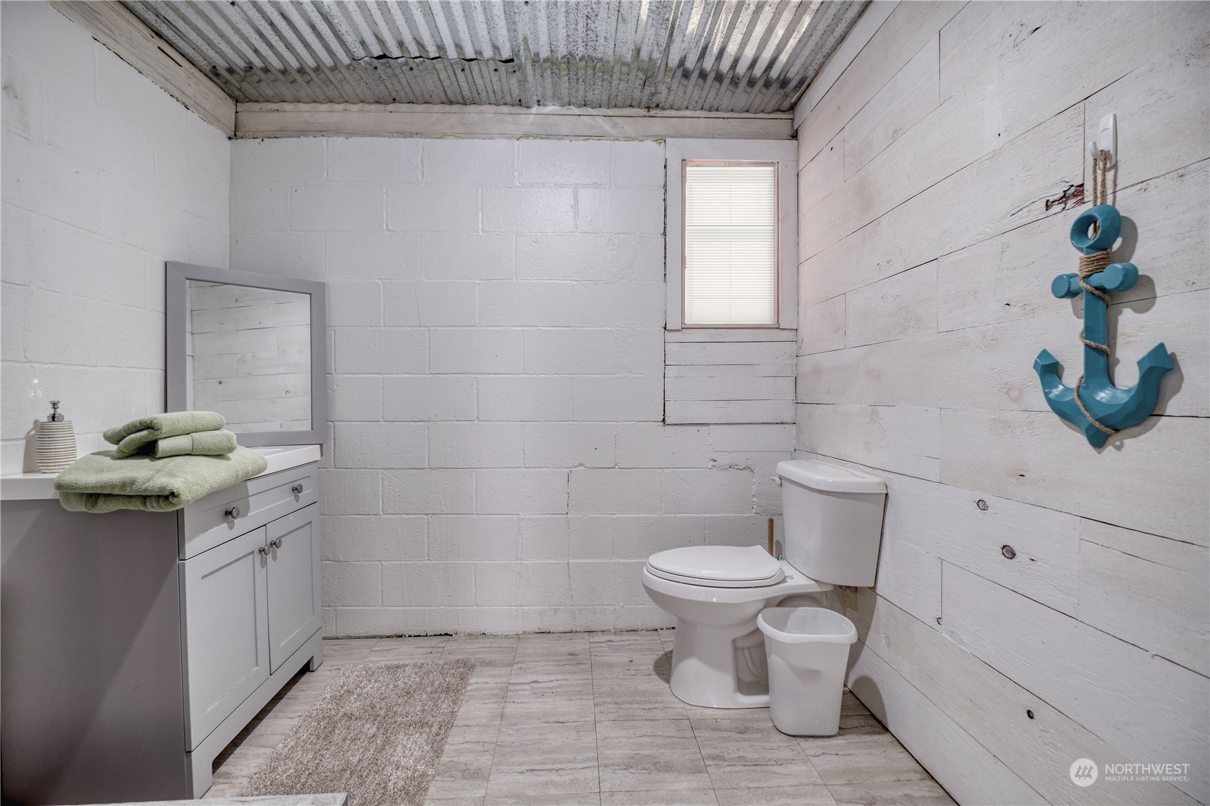 395 West Bluff Road Point Roberts, WA 98281 - Photo 16 of 38