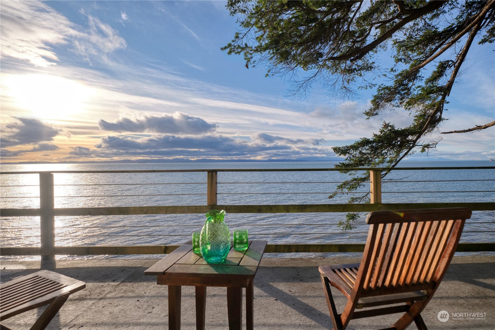 395 West Bluff Road Point Roberts, WA 98281 - Photo 5 of 38