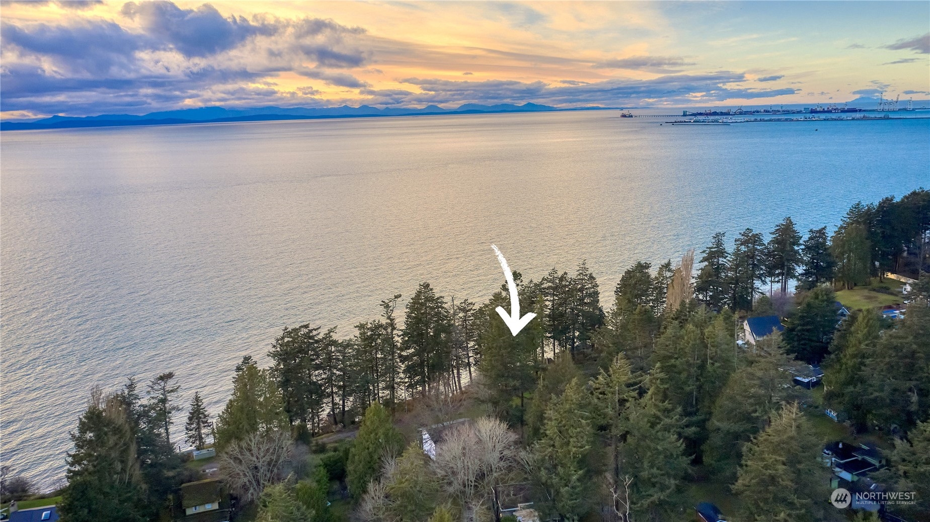 395 West Bluff Road Point Roberts, WA 98281 - Photo 8 of 38