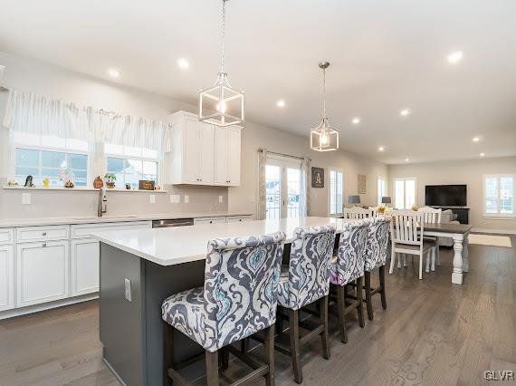 4020 Walter Road Bethlehem, PA 18020 - Photo 18 of 54 a large kitchen with a table and chairs