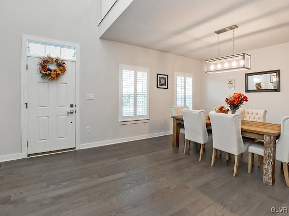 4020 Walter Road Bethlehem, PA 18020 - Photo 7 of 54 a dining room with furniture and window