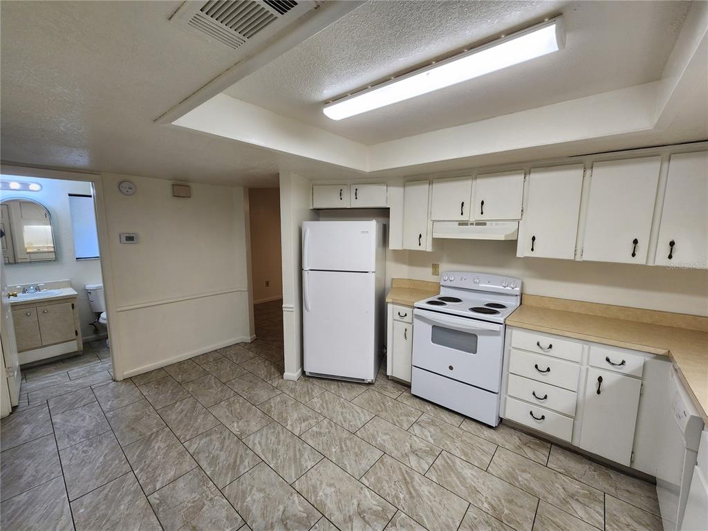 2018 Southwest 70th Terrace Gainesville, FL 32607 - Photo 30 of 39