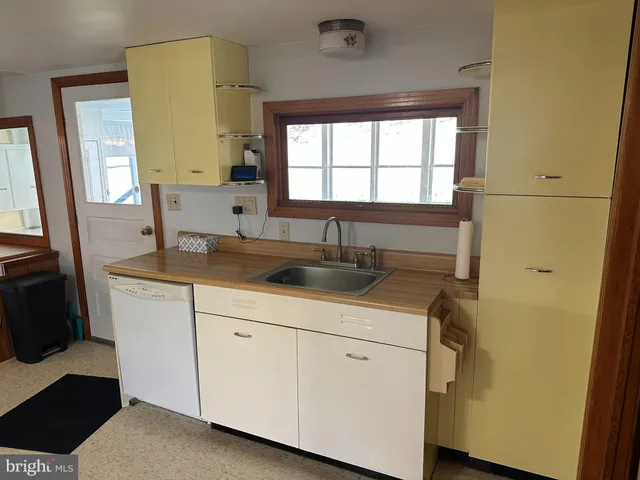 $205,000 | 2470 Bald Eagle Pike, Tyrone, PA 16686