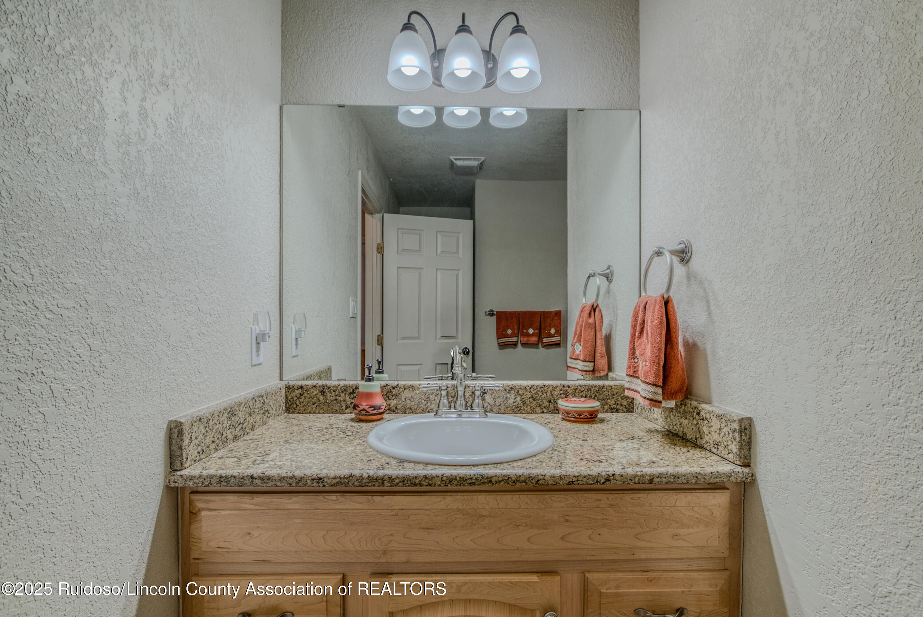 200 Sunrise Court Ruidoso, NM 88345 - Photo 26 of 51 DSC_1733_HDR