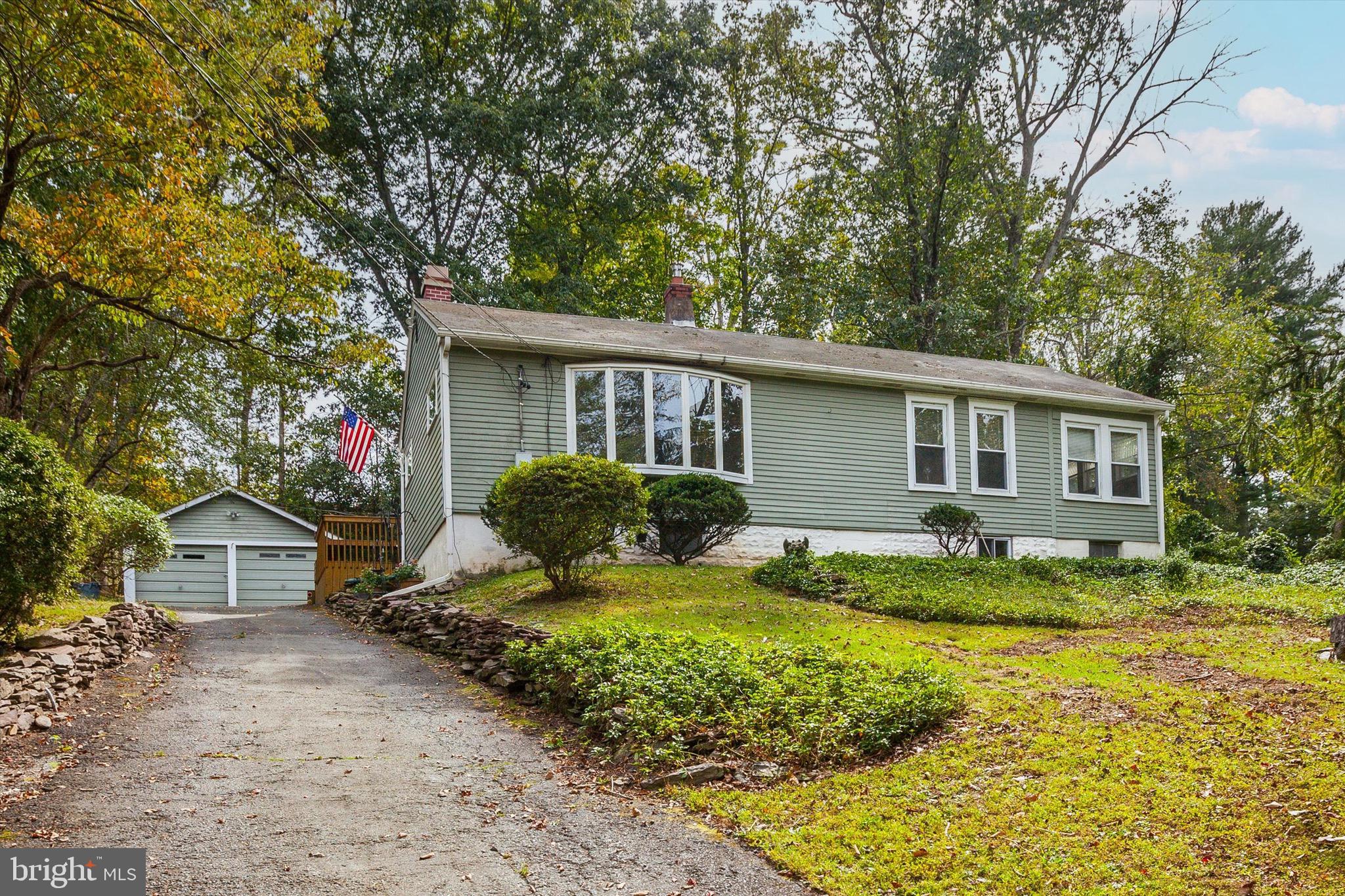 86 Jacobs Creek Road Ewing, NJ 08628 - Photo 1 of 25