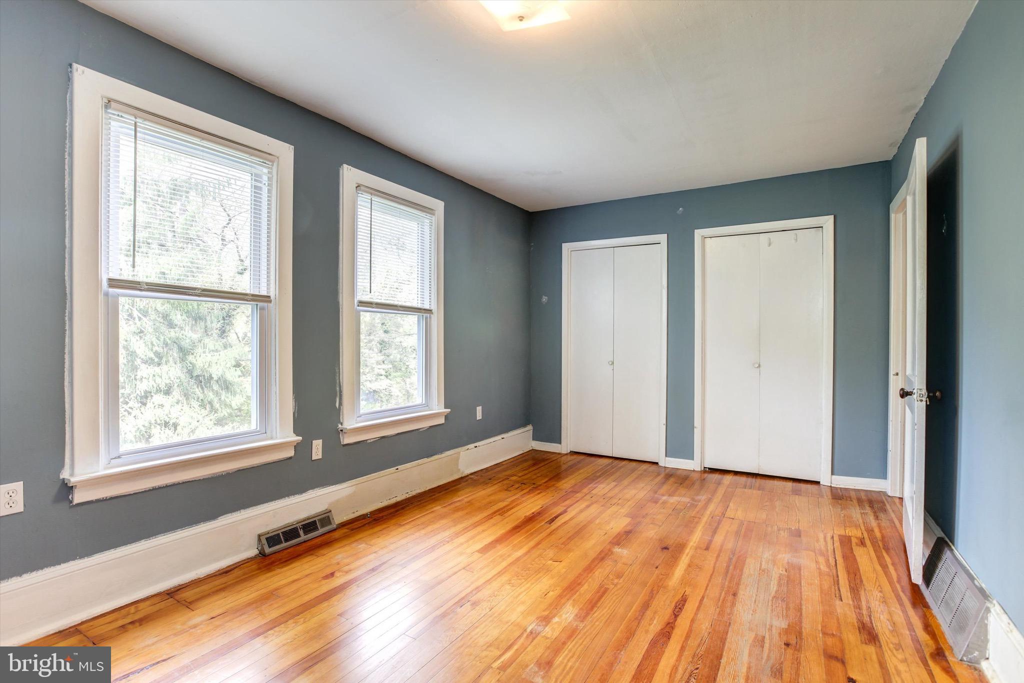 86 Jacobs Creek Road Ewing, NJ 08628 - Photo 13 of 25