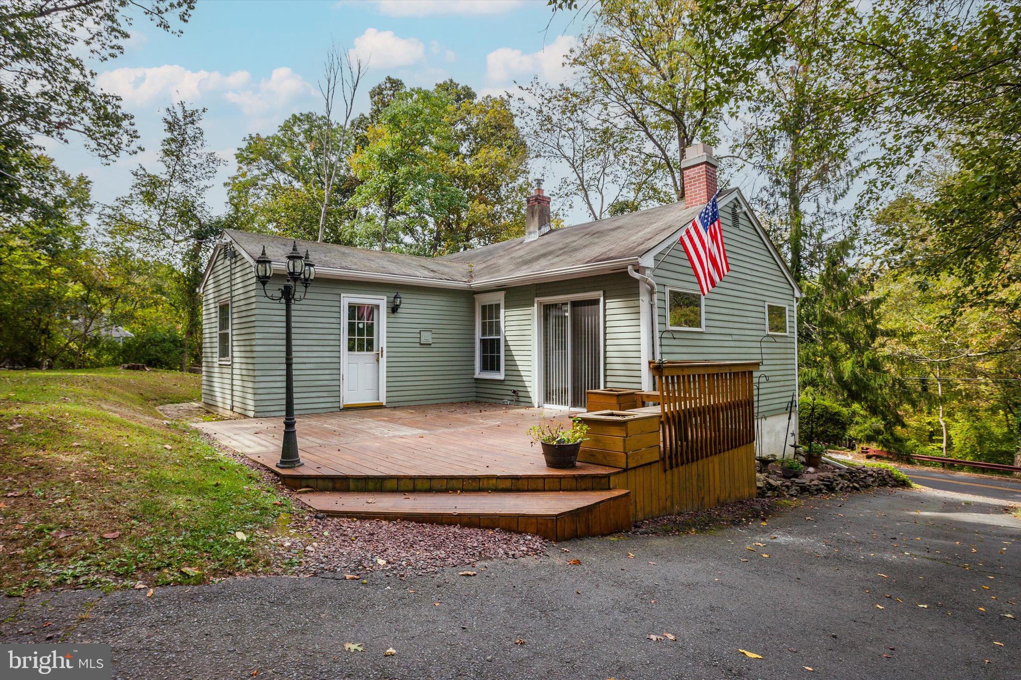 86 Jacobs Creek Road Ewing, NJ 08628 - Photo 21 of 25