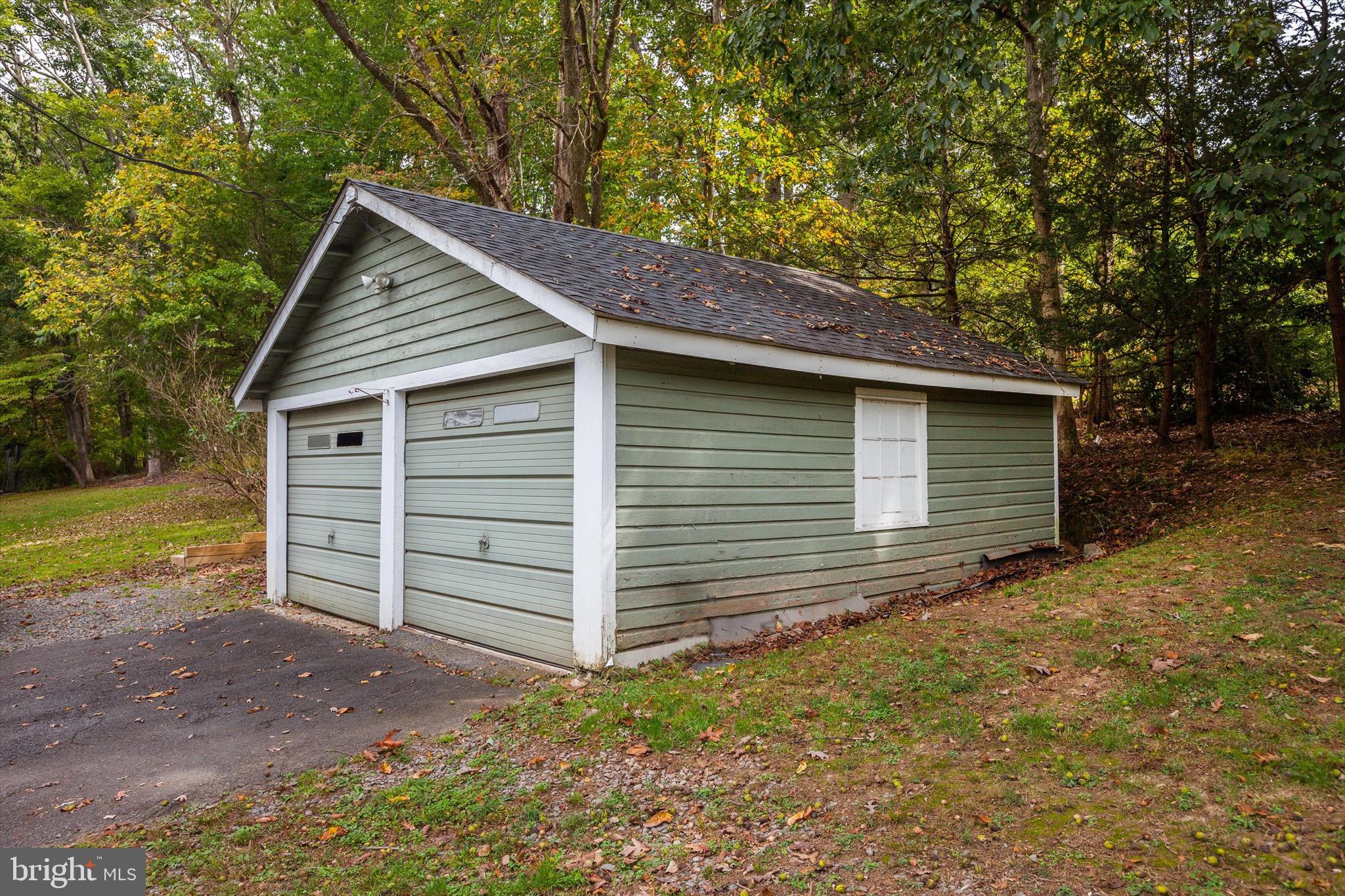 86 Jacobs Creek Road Ewing, NJ 08628 - Photo 23 of 25