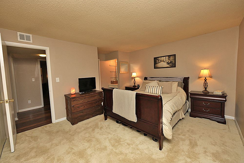 4717 Edwards Mill Road, Unit F Raleigh, NC 27612 - Photo 7 of 12 Photo 7
