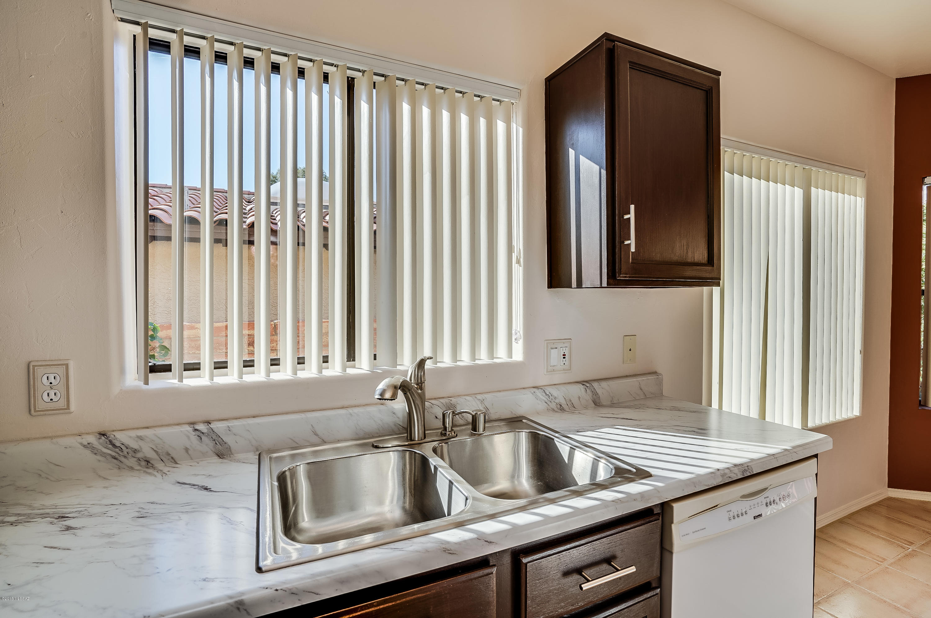 60 Silverado Oro Valley, AZ 85737 - Photo 28 of 50