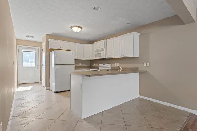 $204,999 | 1610 Belclare Road, Normal, IL 61761