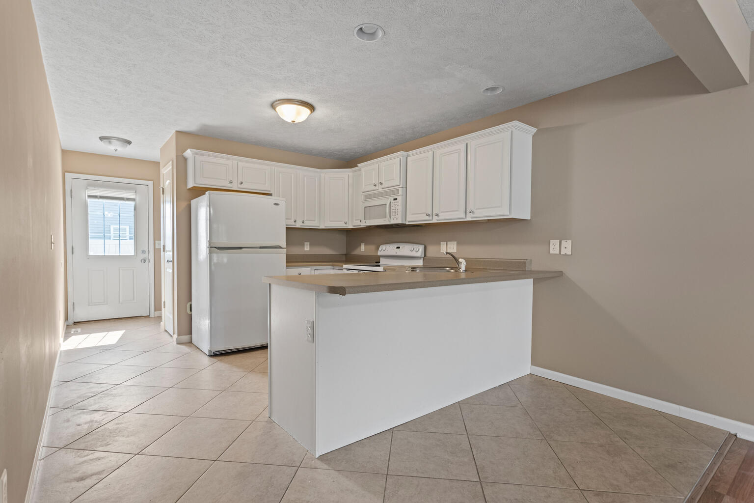 1610 Belclare Road Normal, IL 61761 - Photo 12 of 35