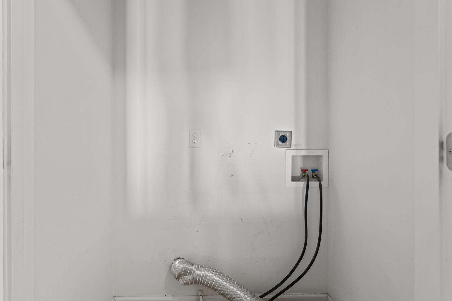 1610 Belclare Road Normal, IL 61761 - Photo 28 of 35