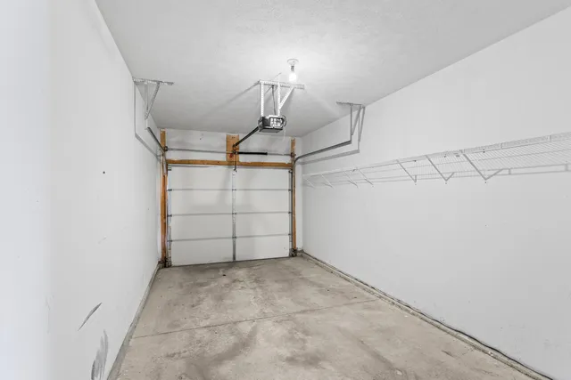 $204,999 | 1610 Belclare Road, Normal, IL 61761