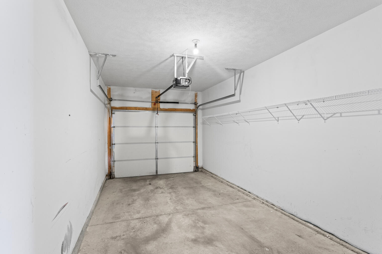 1610 Belclare Road Normal, IL 61761 - Photo 32 of 35