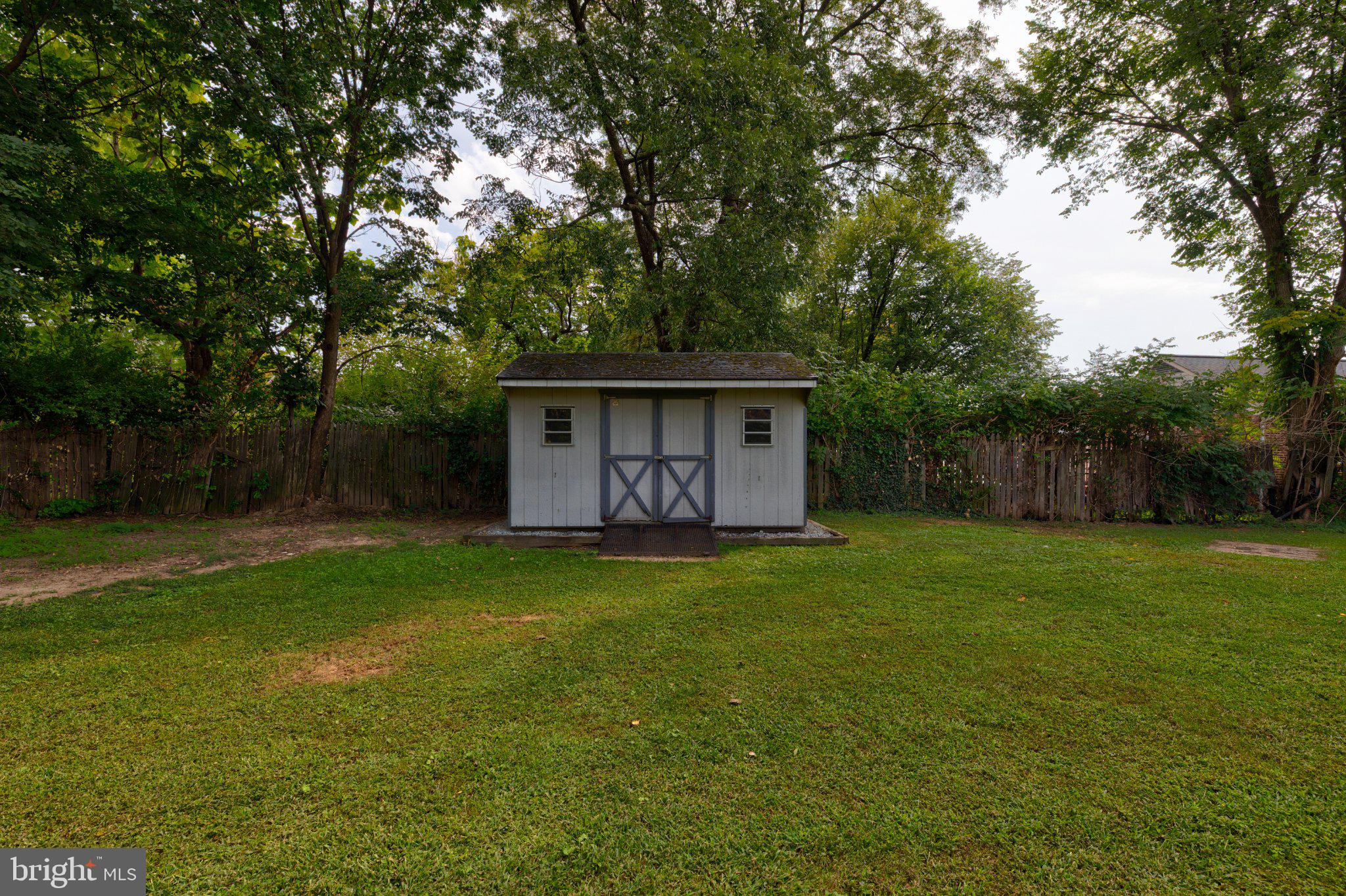 6007 Frederick Street Springfield, VA 22150 - Photo 43 of 48 Gallery Image 43