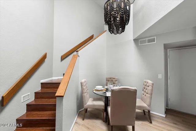 $2,300 | 9808 North 6th Street, Phoenix, AZ 85020