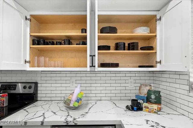 $2,300 | 9808 North 6th Street, Phoenix, AZ 85020