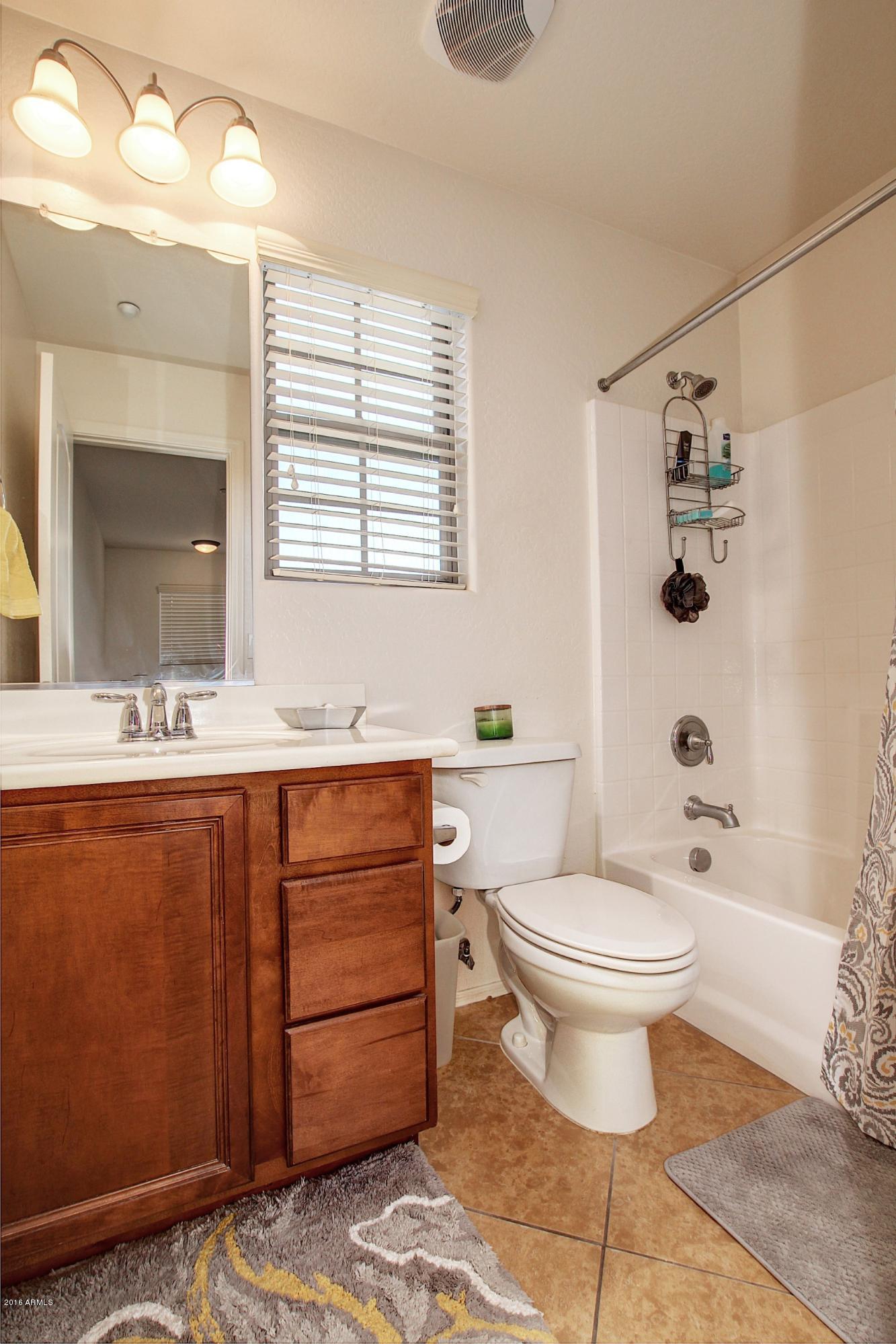 1642 South Martingale Road Gilbert, AZ 85295 - Photo 17 of 33 0021-Martingale (21)