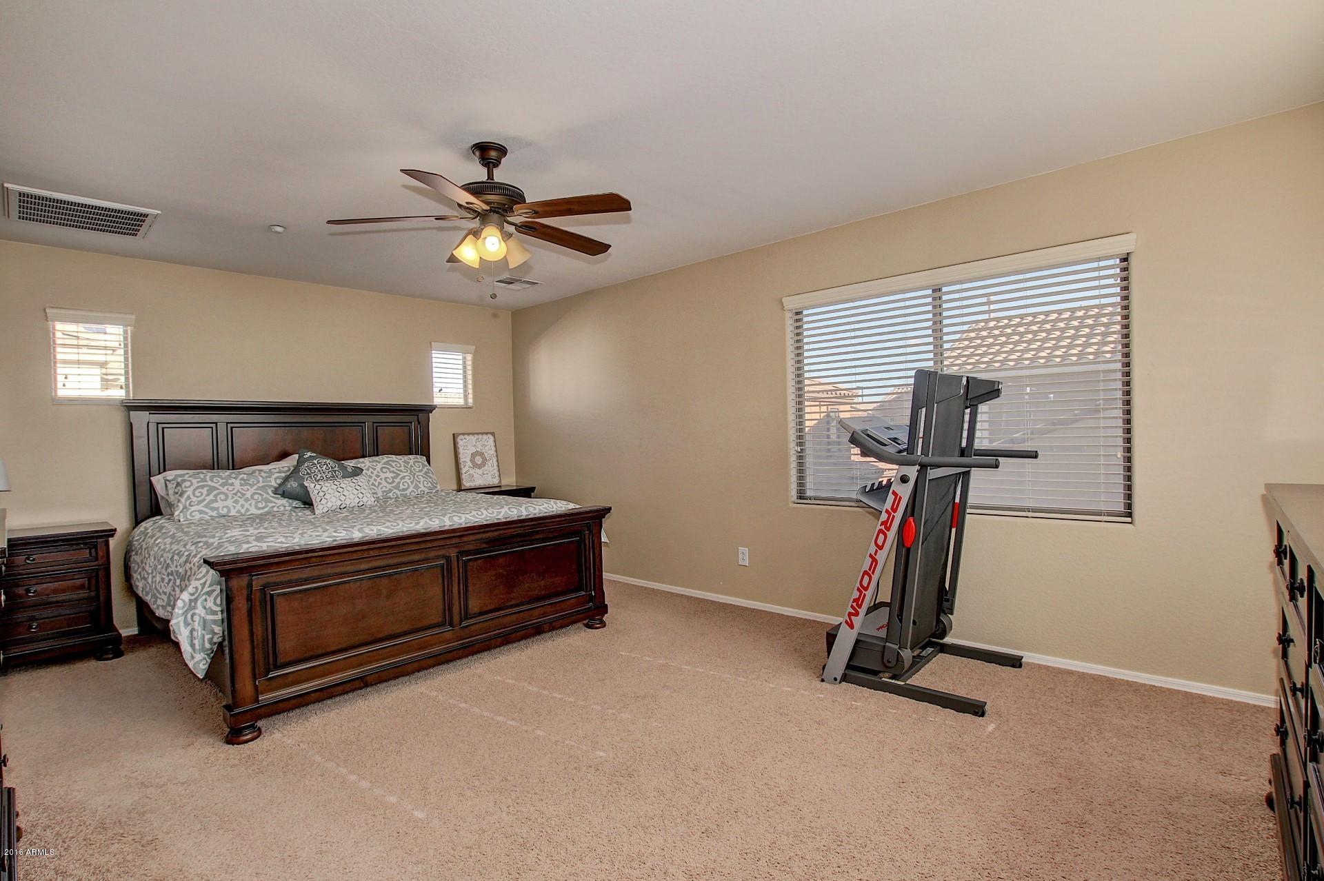 1642 South Martingale Road Gilbert, AZ 85295 - Photo 21 of 33 0025-Martingale (25)