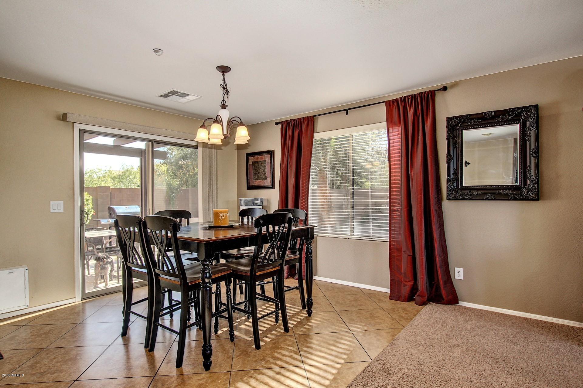 1642 South Martingale Road Gilbert, AZ 85295 - Photo 7 of 33 0008-Martingale (7)