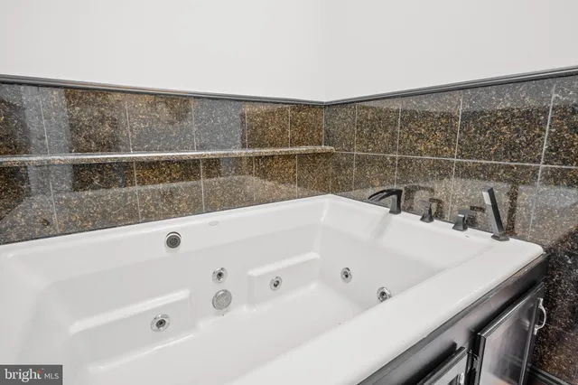 $500,000 | 2 Bates Court, Sewell, NJ 08080