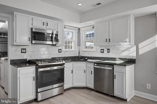 $500,000 | 2 Bates Court, Sewell, NJ 08080