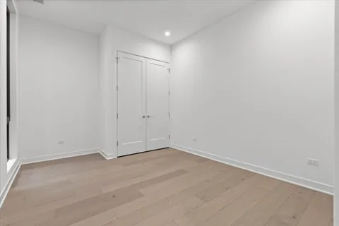 $1,899,000 | 1340 West Chestnut Street, Unit 301, Chicago, IL 60642