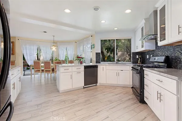 $6,800 | 19 Tennessee, Irvine, CA 92606