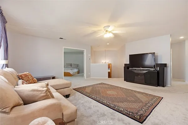 $6,800 | 19 Tennessee, Irvine, CA 92606