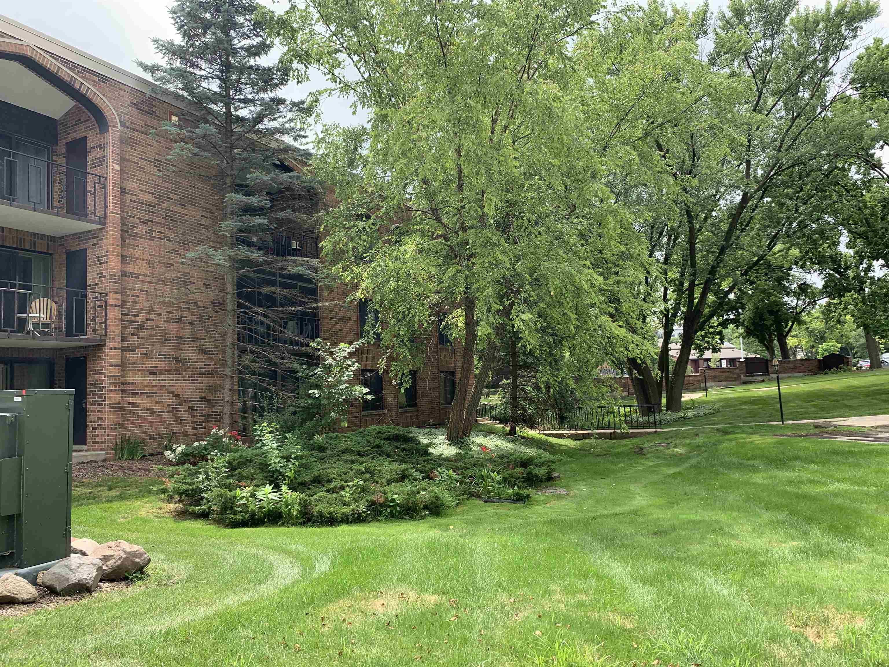 6302 Mineral Point Road, Unit 303 Madison, WI 53705 - Photo 7 of 40