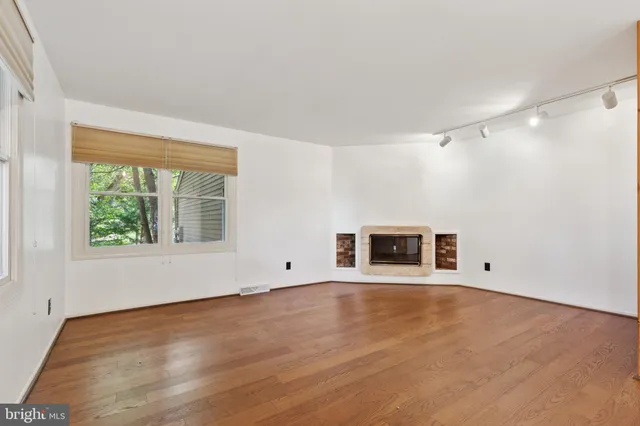 $460,000 | 1 Stacey Drive, Doylestown, PA 18901