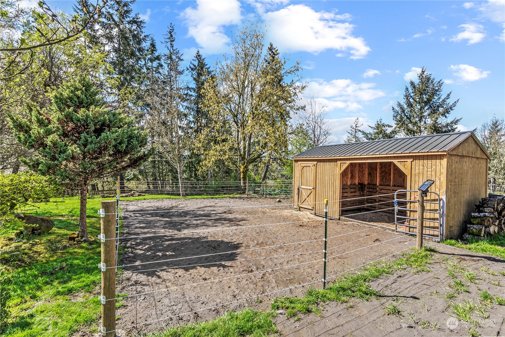 1750 Holcomb Road Kelso, WA 98626 - Photo 2 of 35 Gallery Image 2