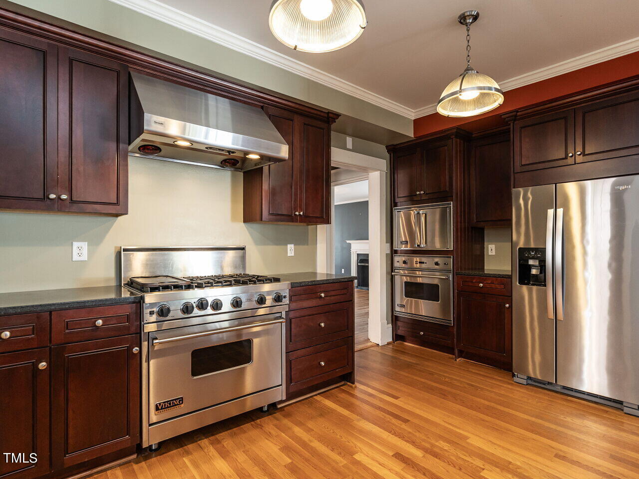 2113 St Marys Street Raleigh, NC 27608 - Photo 16 of 35 016-1280x960-kitchen