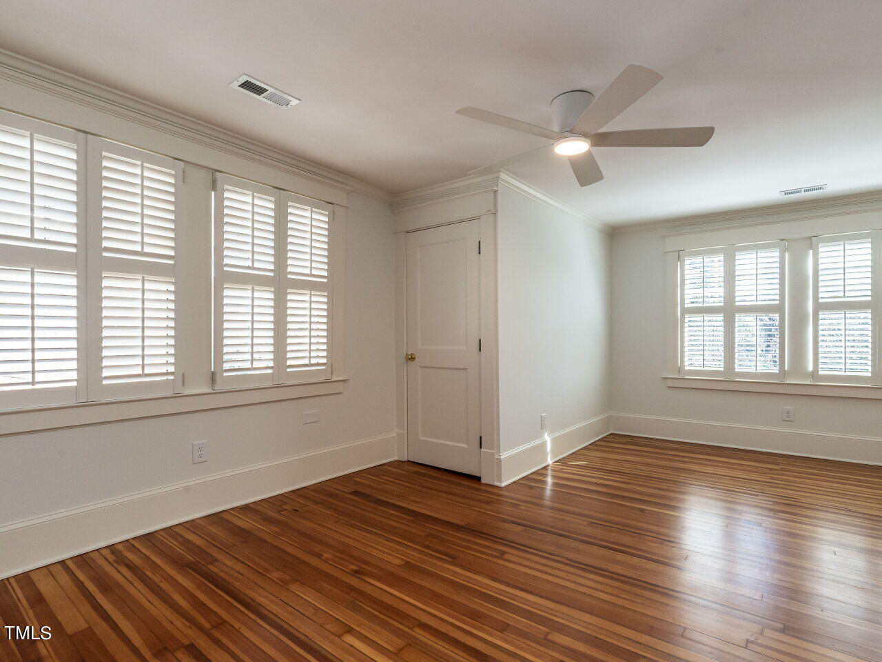 2113 St Marys Street Raleigh, NC 27608 - Photo 22 of 35 025-1280x960-bedroom